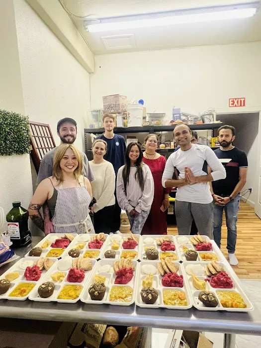 Mantra Room: Yoga, Music Meditation & Meals Picture 2