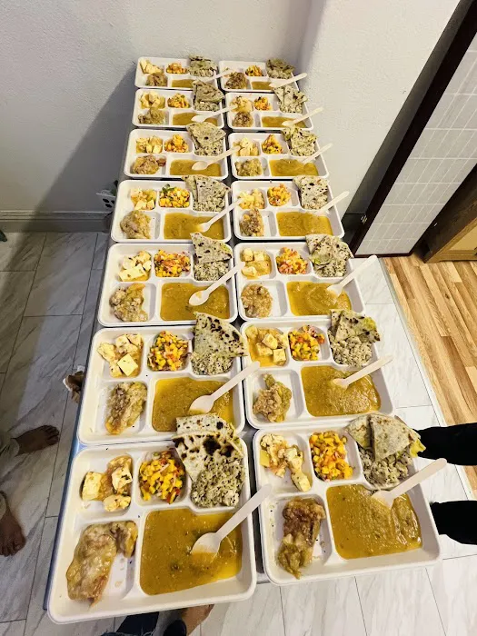 Mantra Room: Yoga, Music Meditation & Meals Picture 9