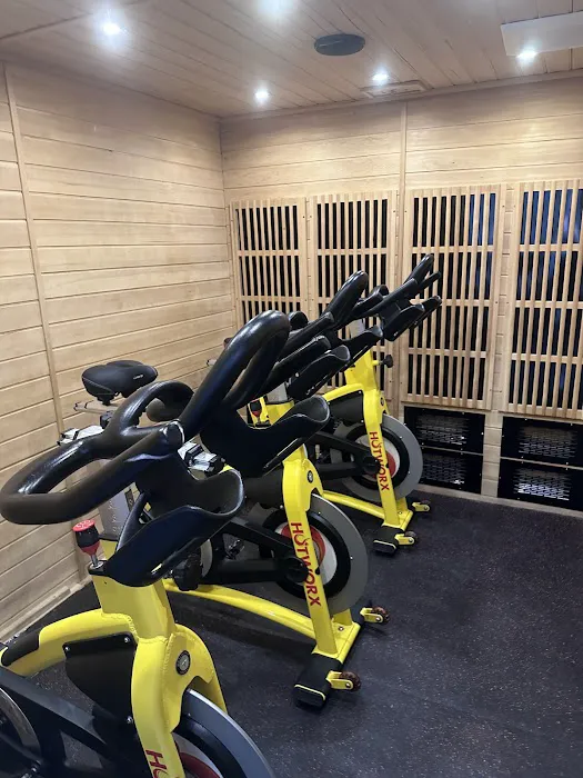 HOTWORX - San Jose, CA - Downtown Picture 7