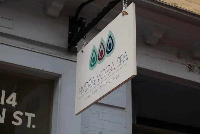 Hydra Yoga Therapy and Integrated Thai Massage Picture 6