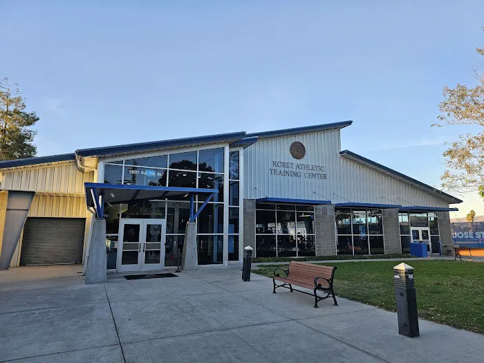 Koret Athletic Training Center Picture 1