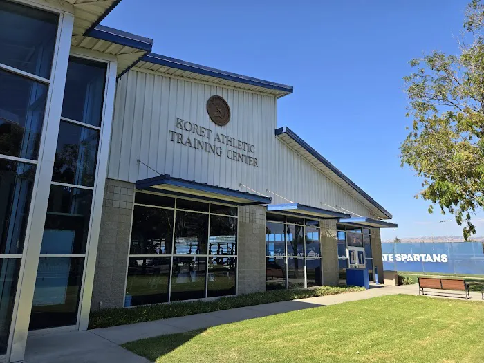 Koret Athletic Training Center Picture 2