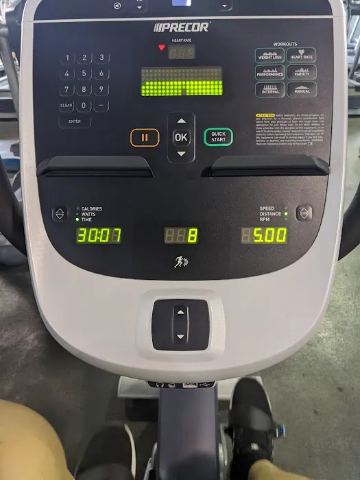 24 Hour Fitness Picture 3