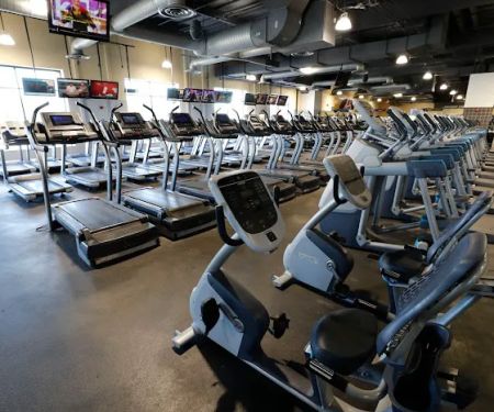 24 Hour Fitness