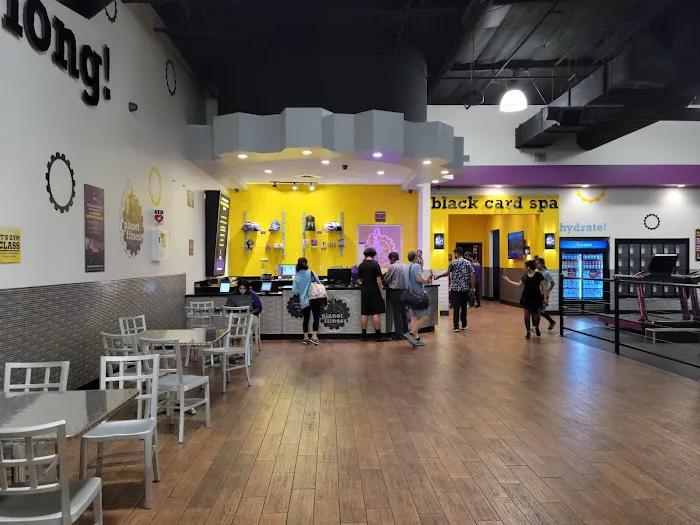 Planet Fitness Picture 6
