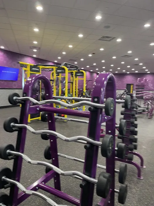 Planet Fitness Picture 2