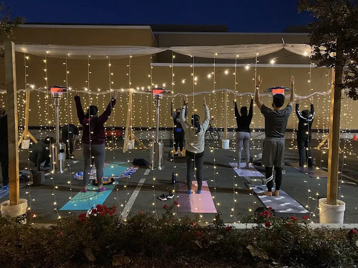 YogaSix - Santa Clara Picture 10