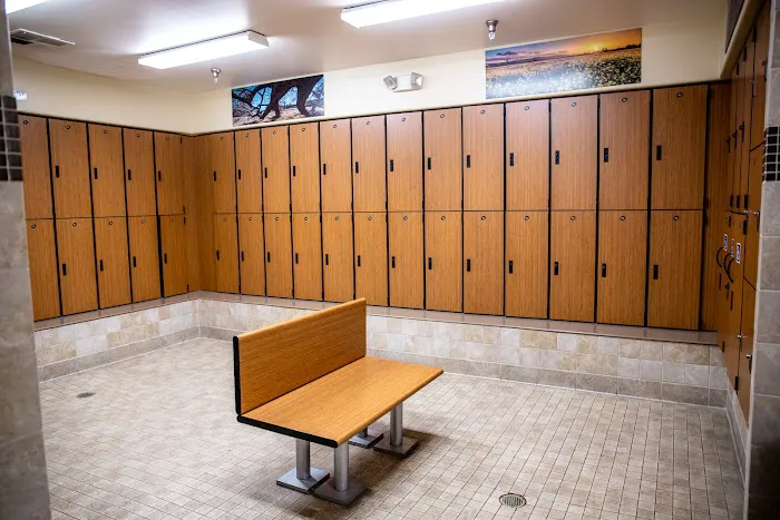 24 Hour Fitness Picture 10