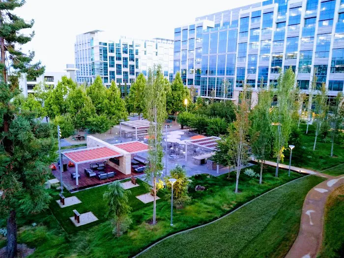 The Club at Moffett Towers 2 Picture 7