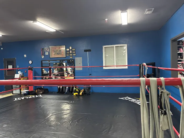 Kadukus Combat Club Picture 4