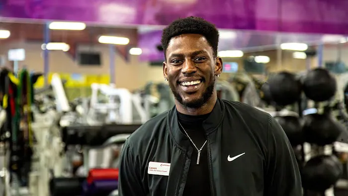 24 Hour Fitness Picture 4