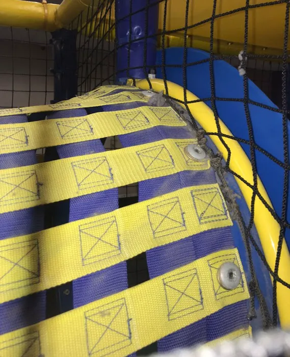 24 Hour Fitness Picture 9