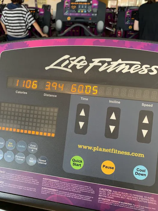 Planet Fitness Picture 1