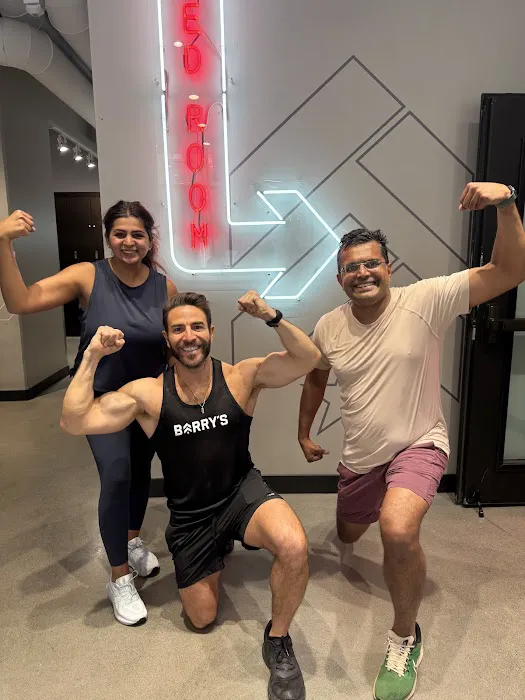 Barry's Santana Row Picture 9