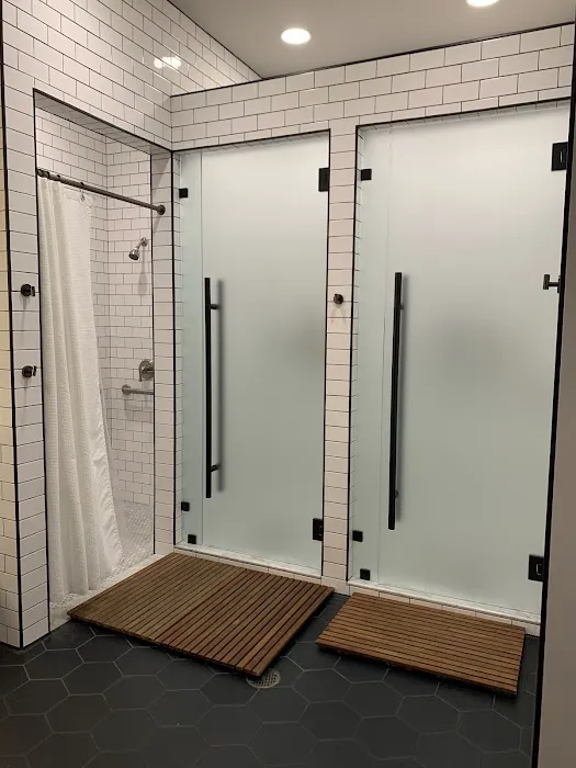 Barry's Santana Row Picture 6