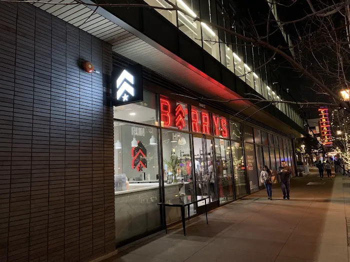 Barry's Santana Row Picture 3