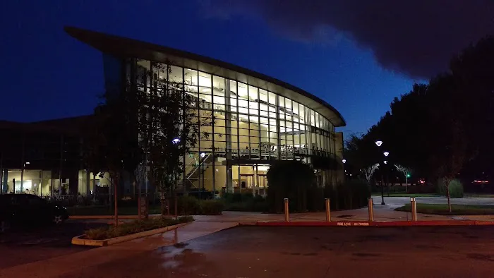 Moffett Towers Club Picture 7