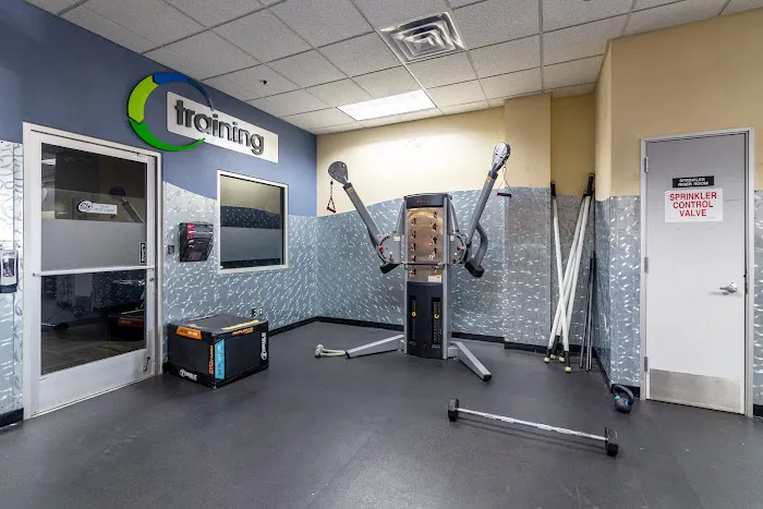 24 Hour Fitness Picture 2