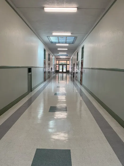 Iyengar Yoga South Bay Picture 7