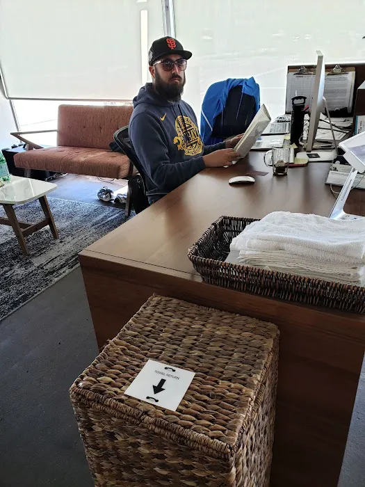 PerformanceGaines Picture 9