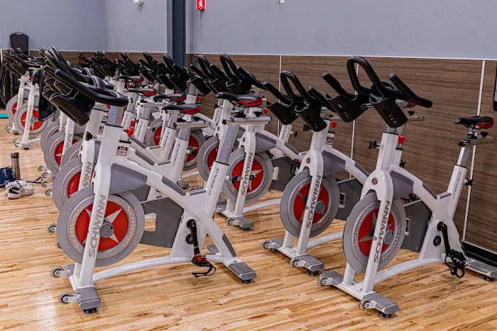 24 Hour Fitness Picture 10