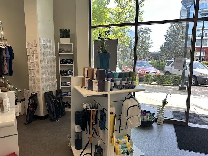 YogaSix Mountain View Picture 7