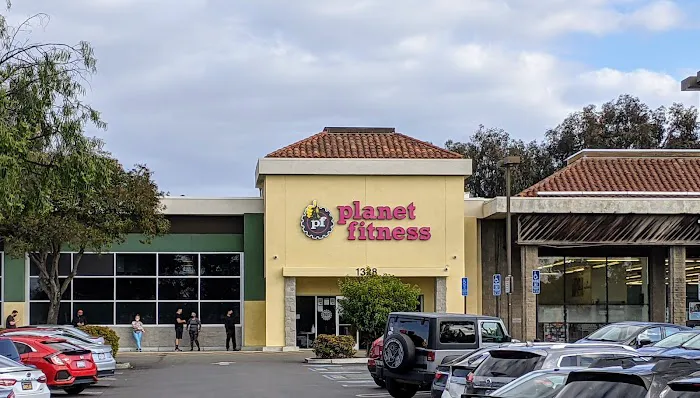 Planet Fitness Picture 1