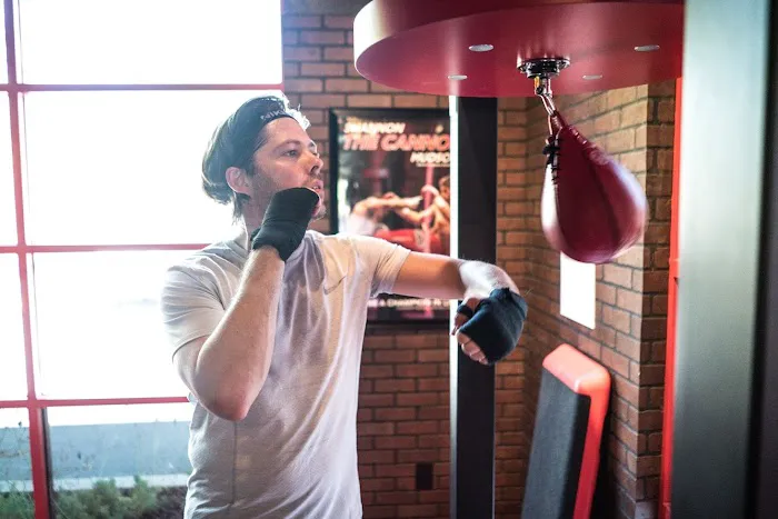 9Round Mountain View Picture 4