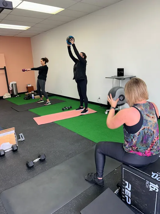 Stoking Radiance Fitness Picture 2