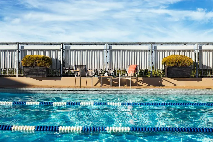 Equinox Palo Alto Picture 2