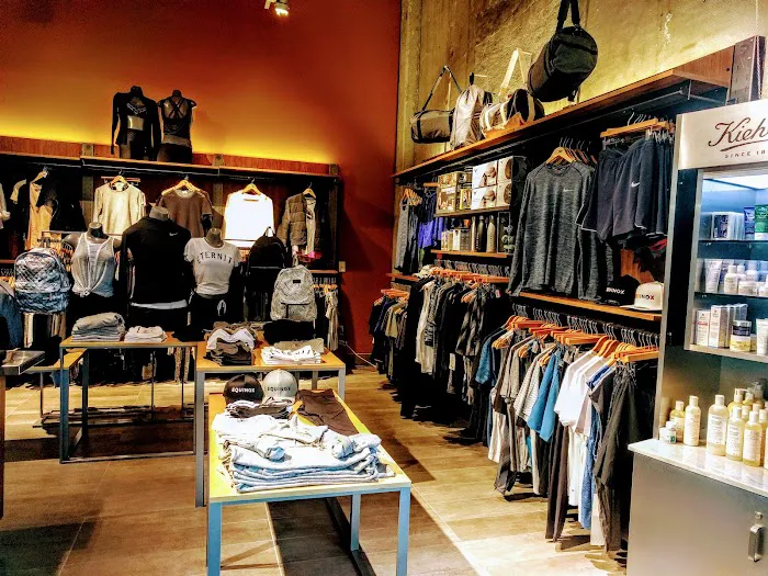 Equinox Palo Alto Picture 8