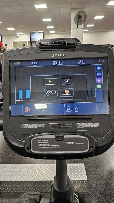 Arrillaga Gymnasium and Weight Room Picture 3