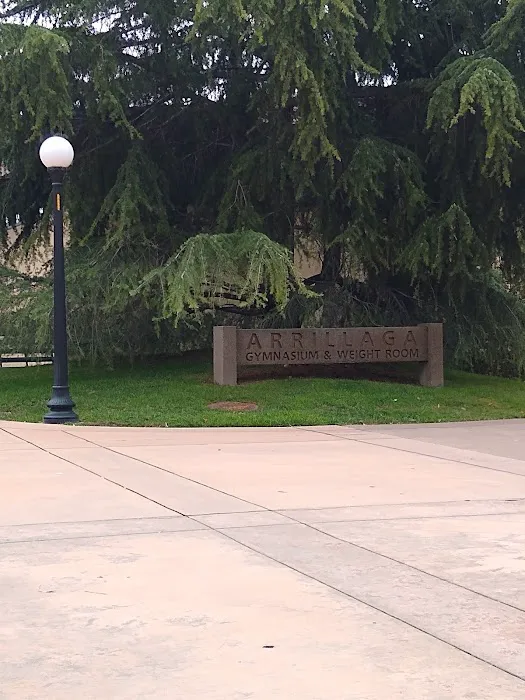 Arrillaga Gymnasium and Weight Room Picture 4