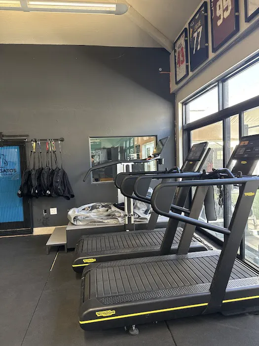 California Strength Picture 8