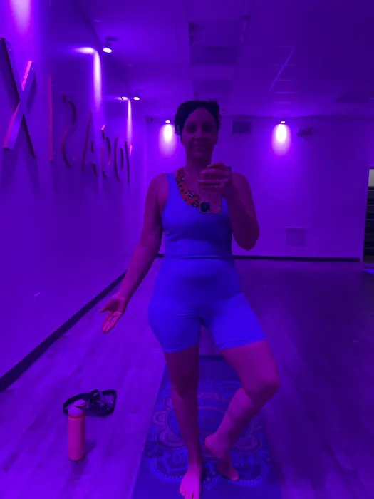 YogaSix Palo Alto Picture 7