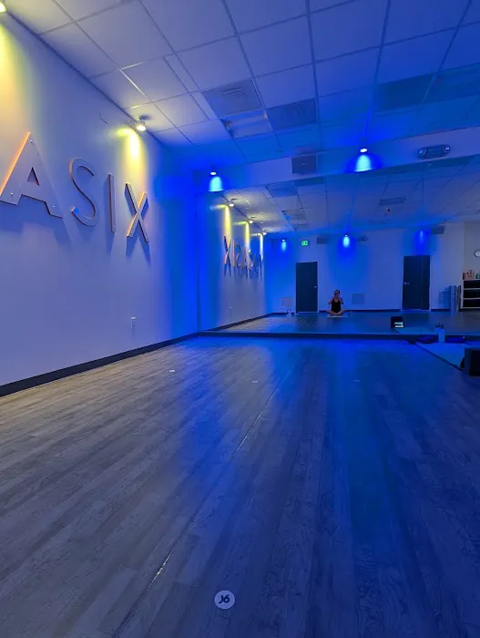 YogaSix Palo Alto Picture 5