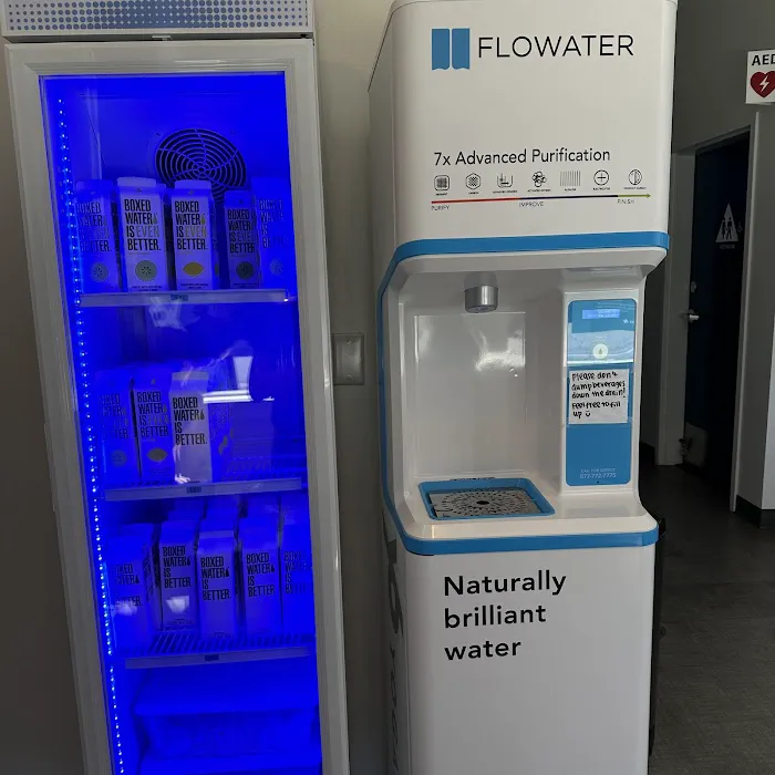 YogaSix Palo Alto Picture 10