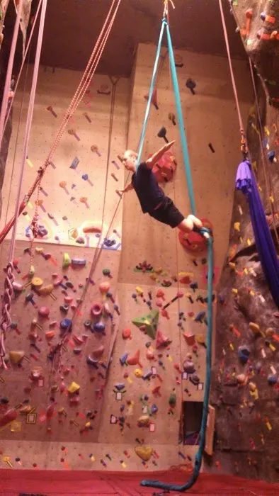 Arrillaga Family Gymnasium Picture 6