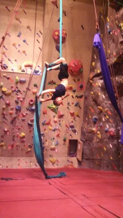 Arrillaga Family Gymnasium Picture 8