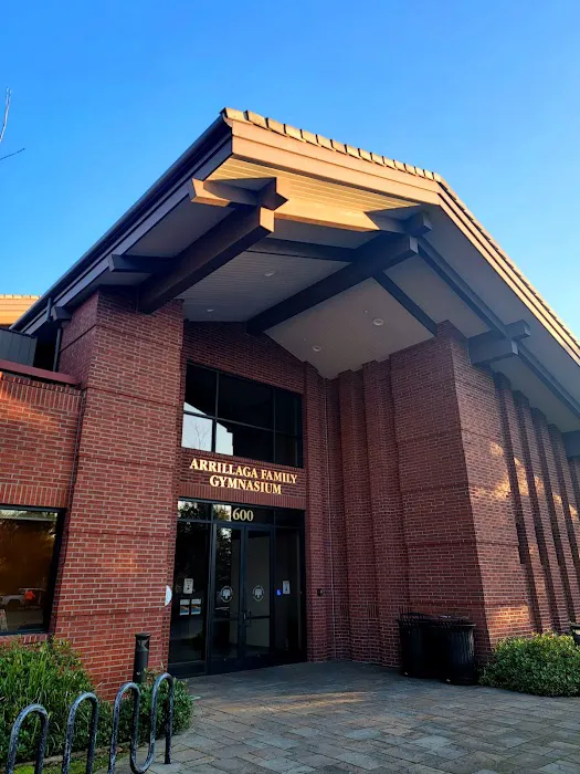 Arrillaga Family Gymnasium Picture 9