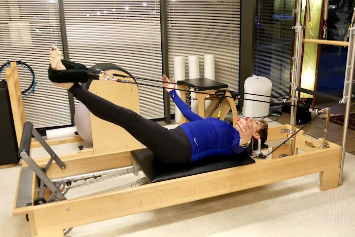 Stephanie Herman Style Picture 3