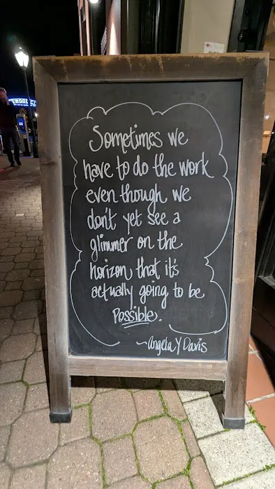 Peacebank Yoga Picture 4