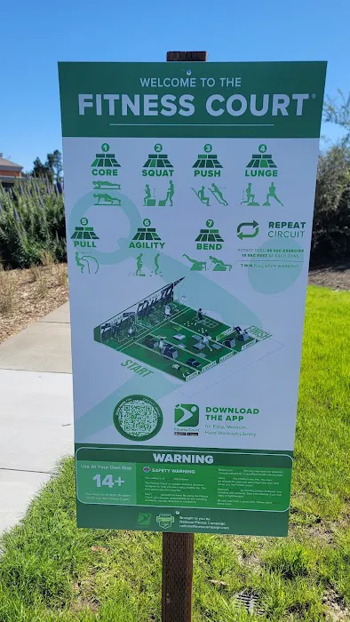 Fitness Court at Redwood Shores Picture 6
