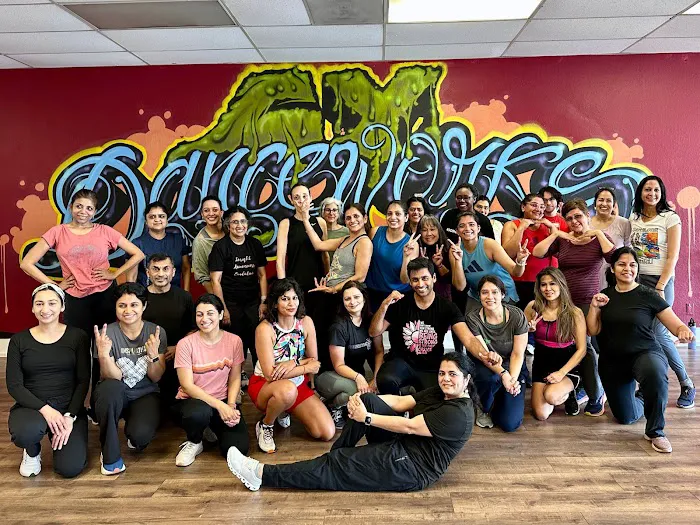 Strong Fit & Happy Picture 5