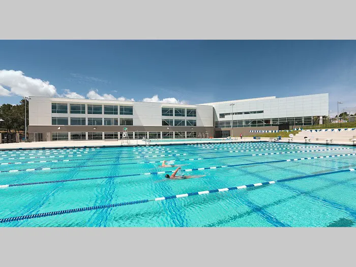 College of San Mateo Athletic Center Picture 10