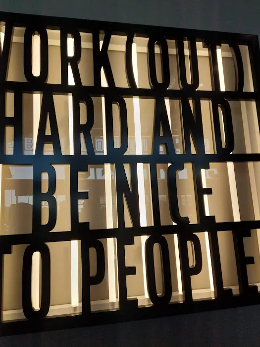 Barry's Burlingame Picture 9