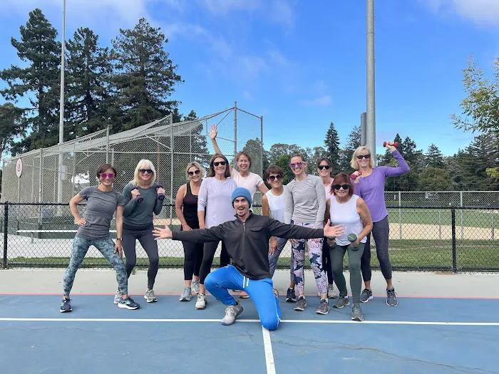 OutFit Fitness Picture 3