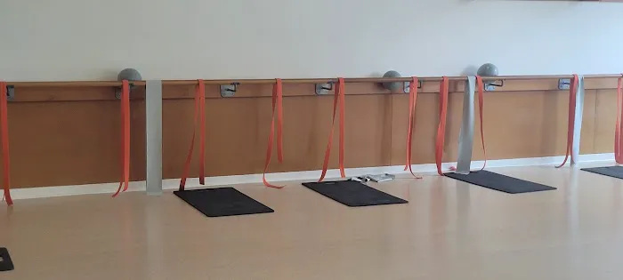 Studio 1024 Picture 1