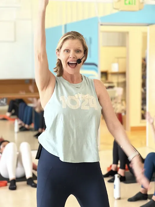 Studio 1024 Picture 5