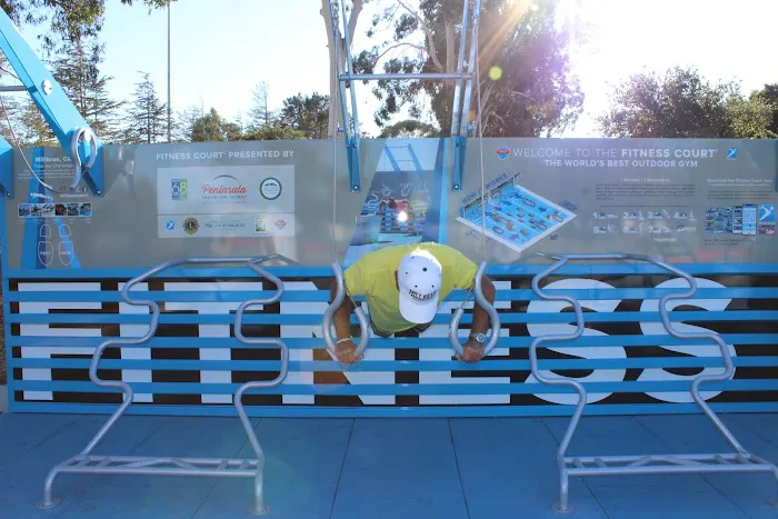 Fitness Court at Millbrae Spur Trail Picture 1